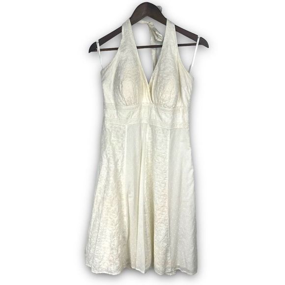 White House Black Market Ivory Embroidered Floral Swiss Dot Halter Dress Size 10 - Picture 1 of 16